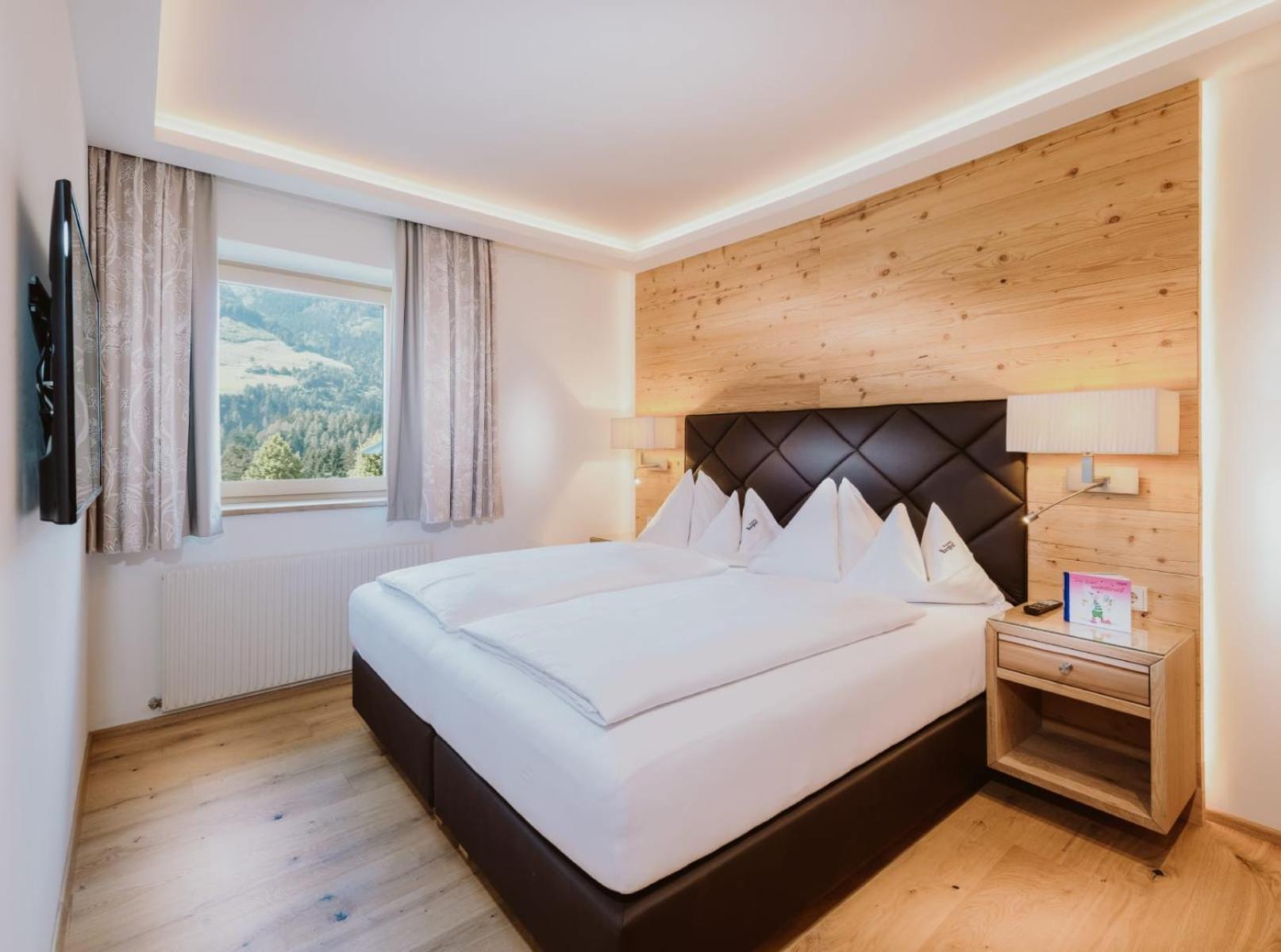 Hotel Berghof - St Johann In Salzburg Sankt Johann im Pongau Exterior photo