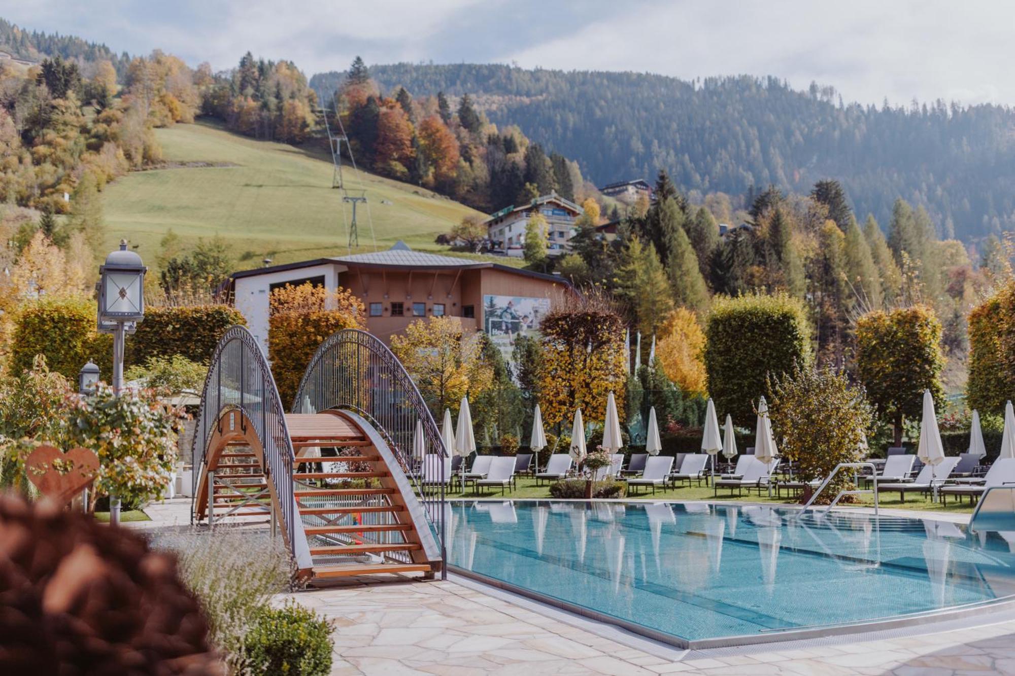 Hotel Berghof - St Johann In Salzburg Sankt Johann im Pongau Exterior photo